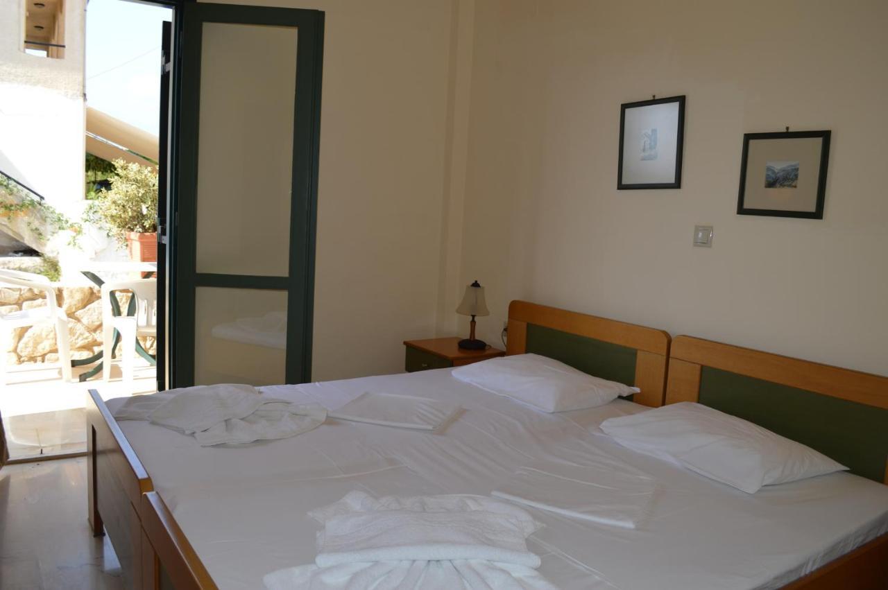 Erodios Apartments Kalyves Eksteriør billede