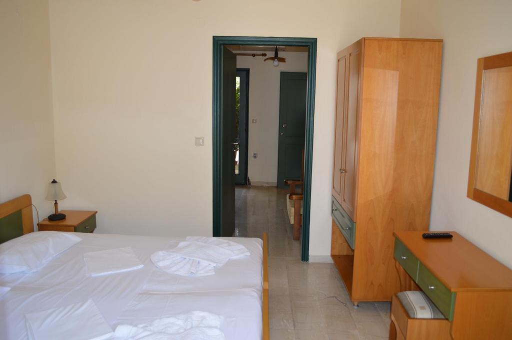 Erodios Apartments Kalyves Værelse billede